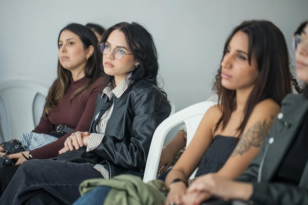 Quelles sont les meilleures formations pour devenir expert en analyse financière ?